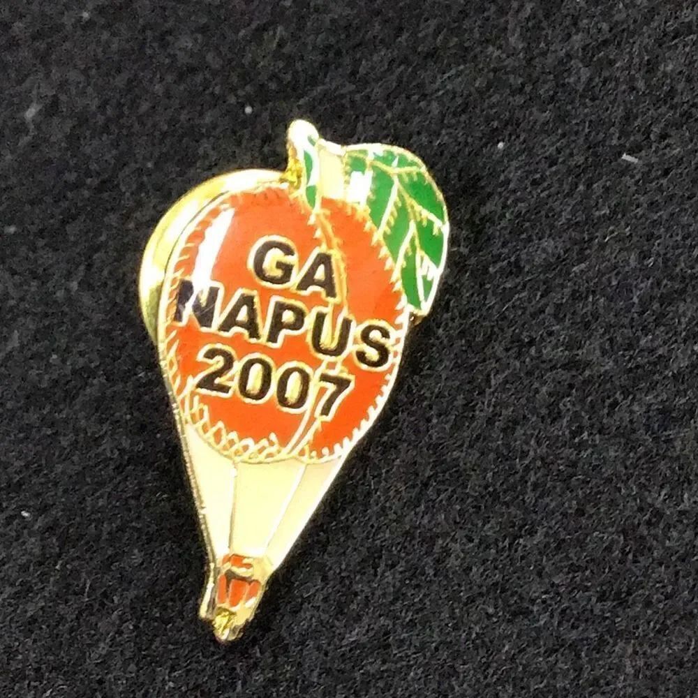 Pin postal napus Georgia 2007 lapel pin